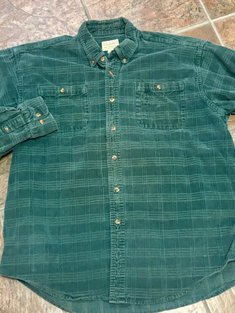 ~~Vintage Cabela's Men's XLT Green Cotton Corduroy Button Down Shirt ***Shippin